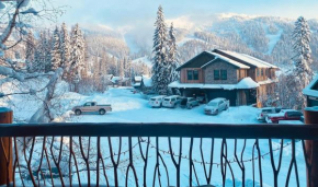 Beautiful Mountain Modern Home 4Bedroom Spa Whitefish
